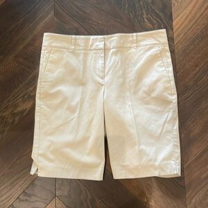 Ann Taylor Classic Boardwalk Shorts Khaki 10